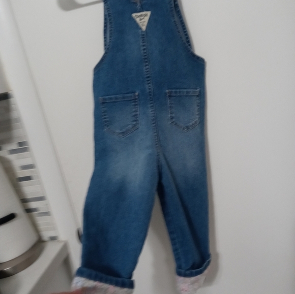 Osh Kosh B'Gosh Girl's 4T V Back Denim Bib overalls w pockets floral trim accent - Picture 10 of 10